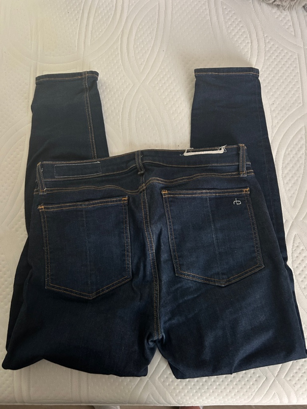 Rag & Bone- Dark Blue Women's Skinny Jeans - Classic Back Pocket Style, Size 29